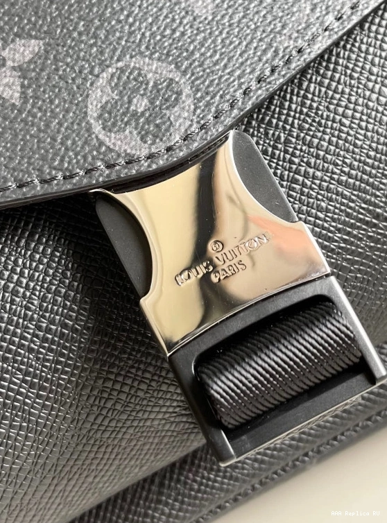 Aaa replica bags VUITTON NEW MESSENGER LOUIS 0711